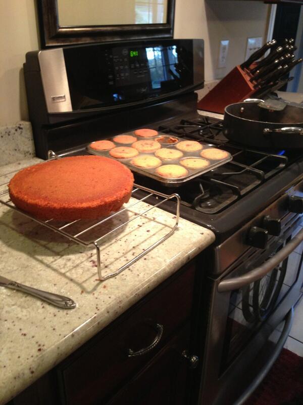 MsStarSpangled's tweet image. The smells in my house right now 😍😍