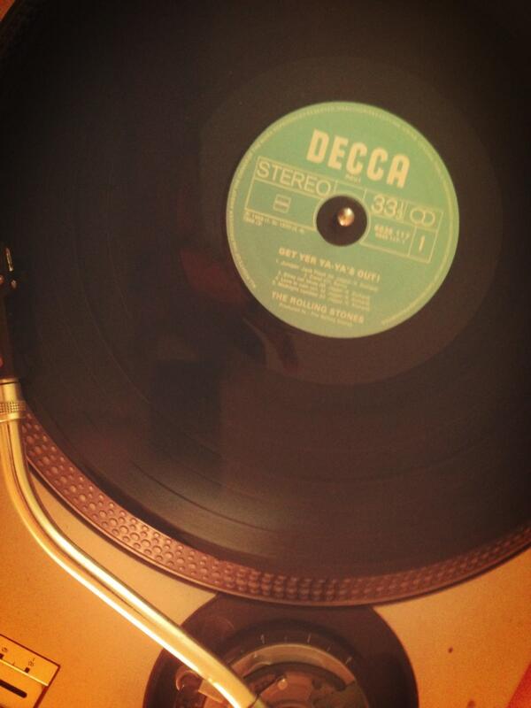 What a record! <a href="/radionovalujon/">Radio Nova Lujon</a> #rollingstones