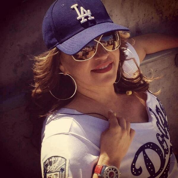 LUPITAGCIA38's tweet photo. ht #JENNIVIVE por siempre diva http://t.co/vc0q6PUc9Y