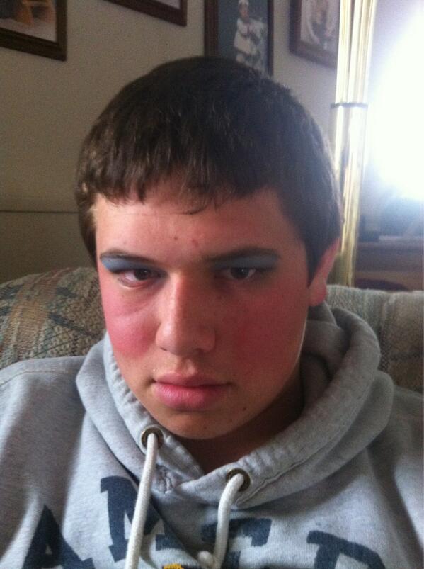 RaineyHowell's tweet photo. Guys I did Marcel's makeup ahahahah hahahahahaha http://t.co/EuB1N3osda