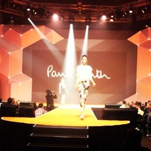 TEMPTU: #MagentoImagine ends the day w/ a runway show - all the models are flawlessly @TEMPTU\