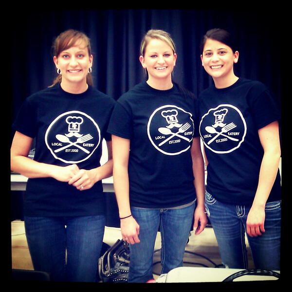 maryjanescafe's tweet photo. Thanks to everyone who came out tonight! We appreciate your support http://t.co/WIISYRYCxP