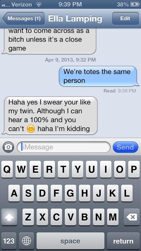 kelhart4's tweet image. Classic stab at my hearing disabilities.. #CommonOccurrence #HelenKelli 👂🔇 @ella_lamping