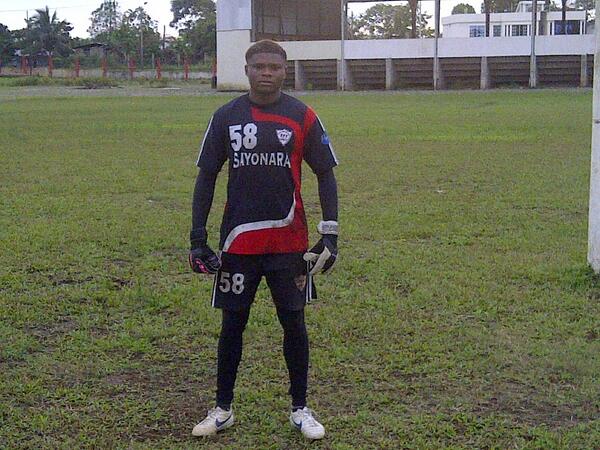 AnacondaFC's tweet photo. Julio "el mono" Mercado se  recupera de una vieja lesión y ya practica con el resto del grupo como arquero principal. http://t.co/TsDQKrM3DS