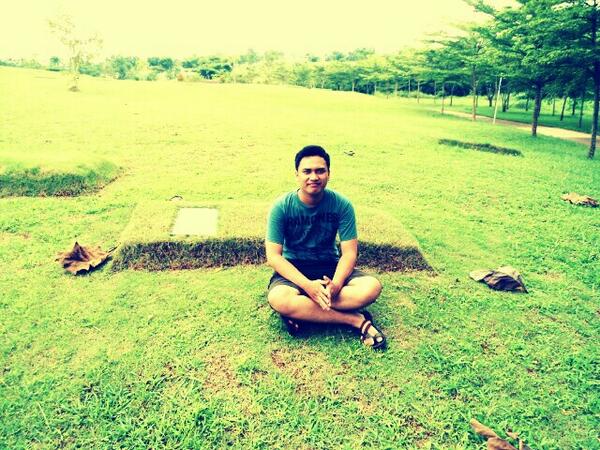 risyandi06's tweet photo. Pusingggg http://t.co/YyY9fxh2rh