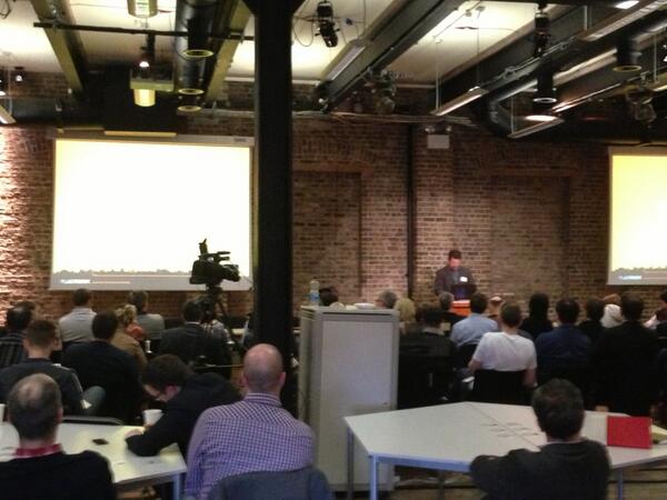 UXPAIreland's tweet image. Liam Twomey from Fluid Rock now speaking at the #UXfactor.