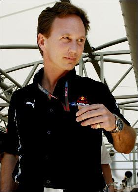 ceriEvans__'s tweet photo. Christian Horner is attractive. Just putting that out there. http://t.co/P90cKdrAGU