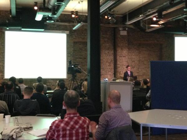 UXPAIreland's tweet image. Maurizio speaking about how great design is transparent. #UXfactor