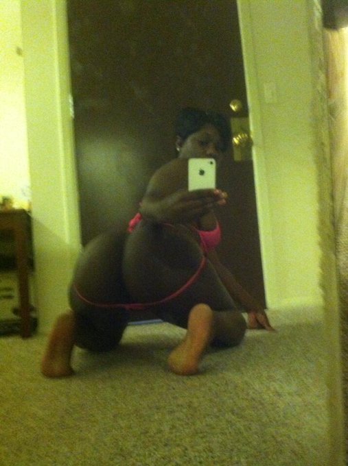 Sole Dior’s pics and videos