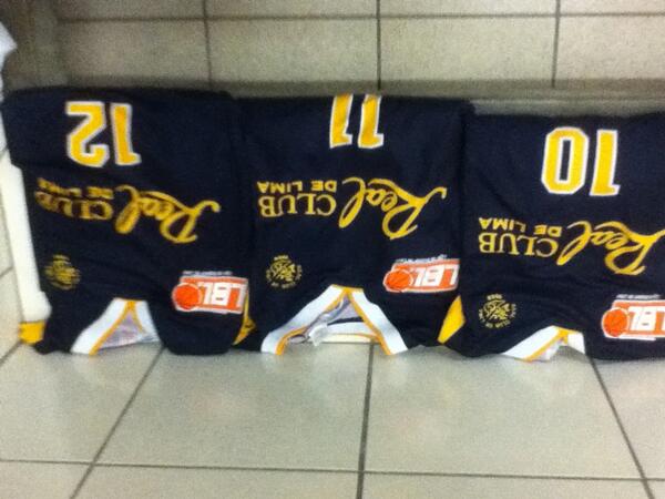#realclubnation <a href="/BasketRealClub/">BasketRealClub</a> empezando la temporada 2013 junto con @giuseppeparodi y <a href="/luissimonetti1/">luis simonetti</a> #10 #11 # 12