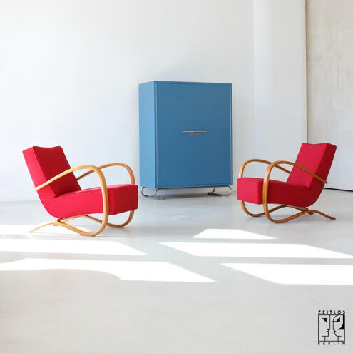 New arrival ! 30s wardrobe ow.ly/jWflG #design #bauhaus