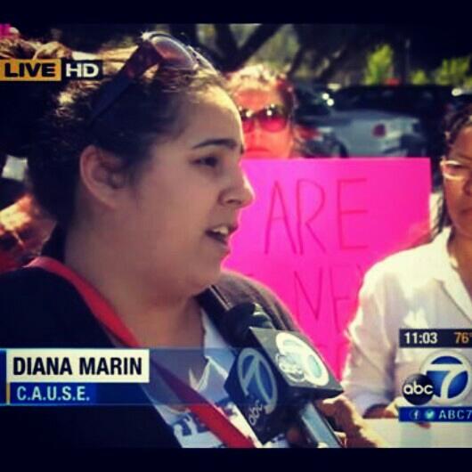 Our very own <a href="/deemarin/">Diana Marin Isaac</a> going live on @Channel7News_ #reformamigratoria #reformnow