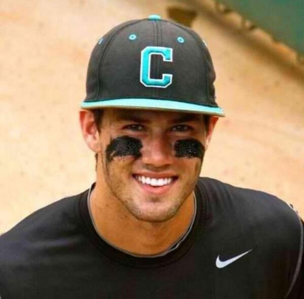 eyecandyymen's tweet photo. Brian Pruett ⚾❤ #baseballbabe http://t.co/NCpAOSGbAz