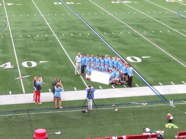 DenisonSports's tweet photo. Women's lax with The Minters prior to their Lax4Liz game #elizabethshope http://t.co/nGyqts1bR9