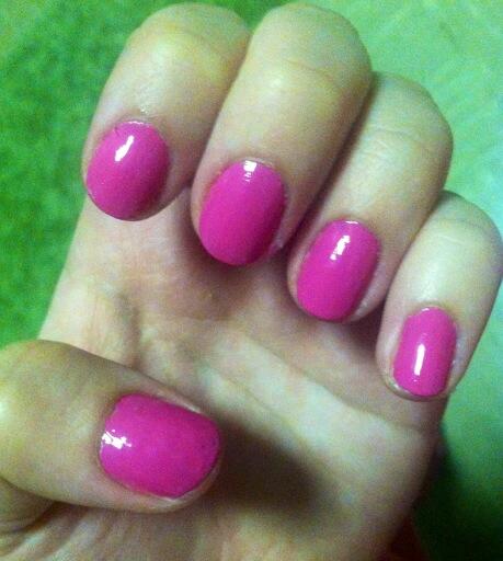 Make it pink! (still Team Blue tho lbr) #princessnails #enchantedkiss