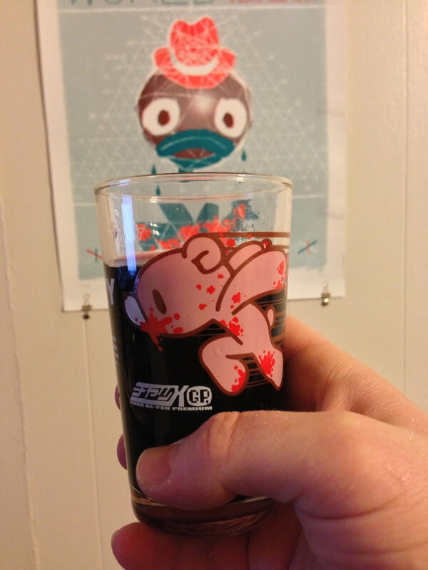 brandonnn's tweet image. coulda sworn i used to own wine glasses #makingdo #selfies