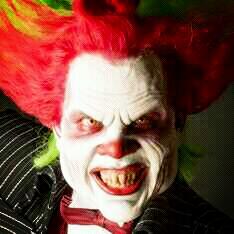 stanfeitjes's tweet image. en bij 10 rt&apos;s neem ik dit kapsel, en misschien ook wel die neus #stanfeitjes