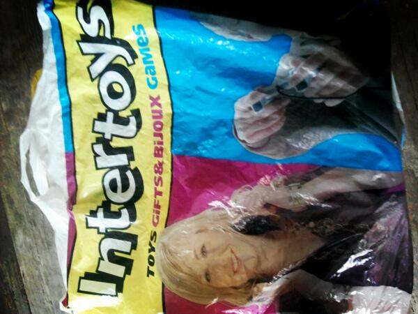 stanfeitjes's tweet image. hier shop ik mn speelgoed #stanfeitjes