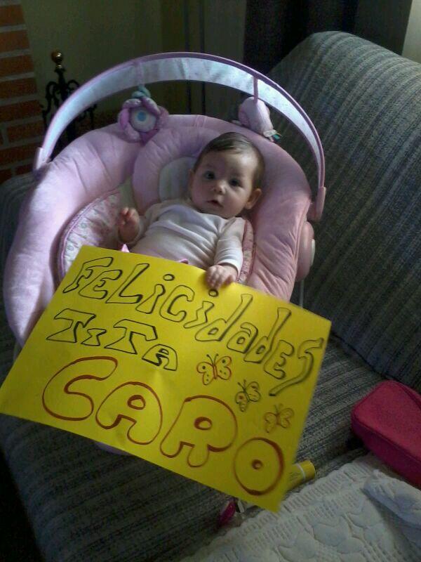 CaroRS11's tweet photo. Y llegó la felicitación de lo mas pequeño d mi casa!!#MeLaComooo http://t.co/s28D6egeDq