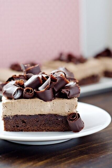 Nutella_Porn's tweet photo. Nutella cake http://t.co/q240oOLaQ9