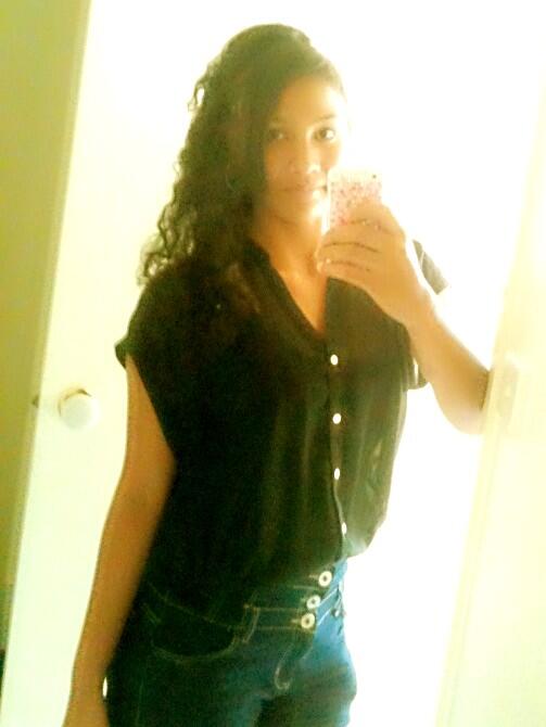 NikitaGray14's tweet image. All done up and ready to go! ;)
#posing #netballgame #shopping #happy #whooo #1DFamily #PROMISE #shhh