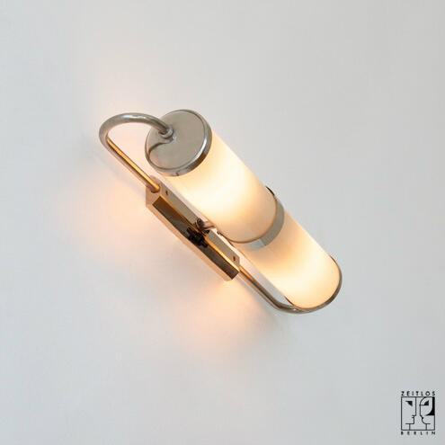 New arrival ! Bauhaus wall light ow.ly/jYoUO #design #bauhaus