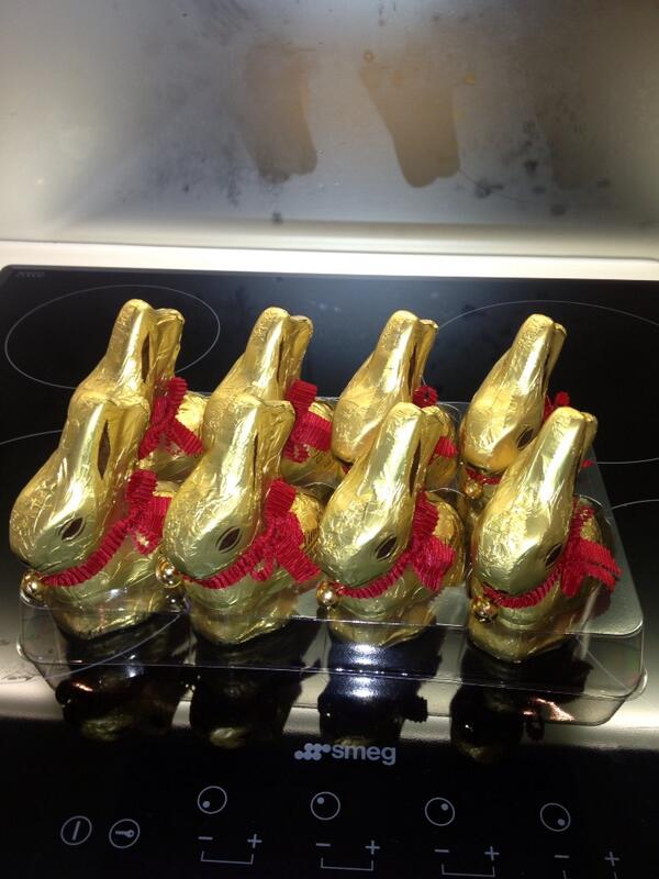 Chris_Quirk7's tweet image. Best Easter present ever! #latebutgreat #lindt #parents