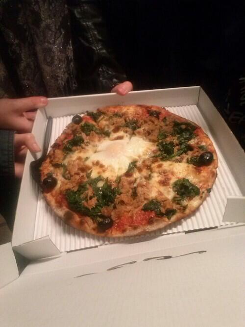 MadameVastra7's tweet image. Here's the pizza Martin has bought for the fans #setlock