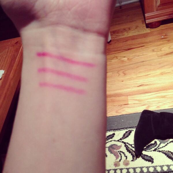 JulieBurritos's tweet image. #redlineproject