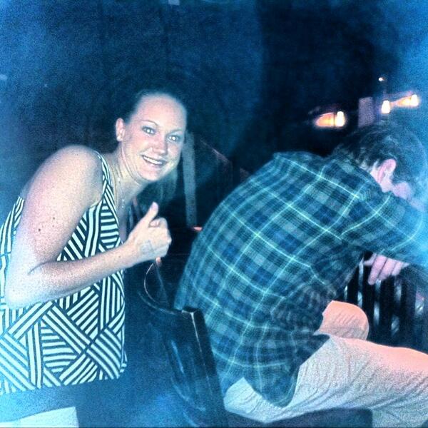 ArielBrooks12's tweet photo. @aupassout haha #barfail #gohome #whereareyourfriends? http://t.co/YrsfNarOjh
