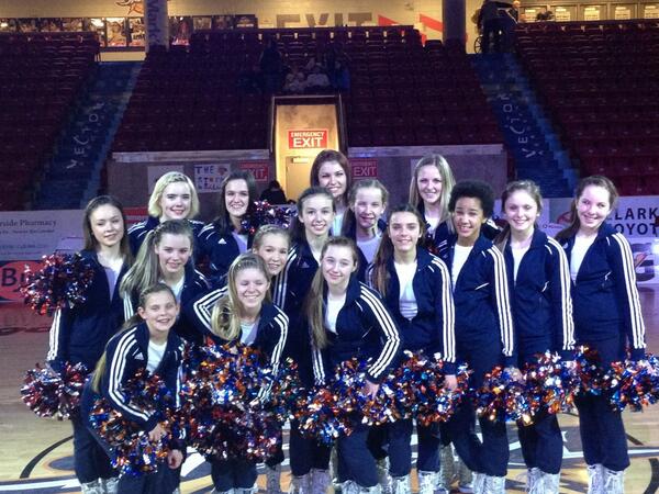 jdouce1's tweet image. @islandproball Troupers are ready to dance &amp;amp; cheer the boys to another #win #defendtotheend  @NBLdancers @NBLCanada