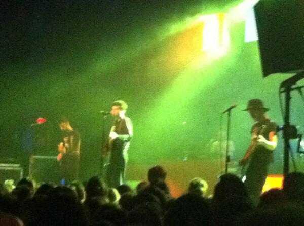 arachnee_lyon's tweet photo. Super concert des #BBBrunes au Fil de St. Étienne !! http://t.co/UQ4OGEcjtd