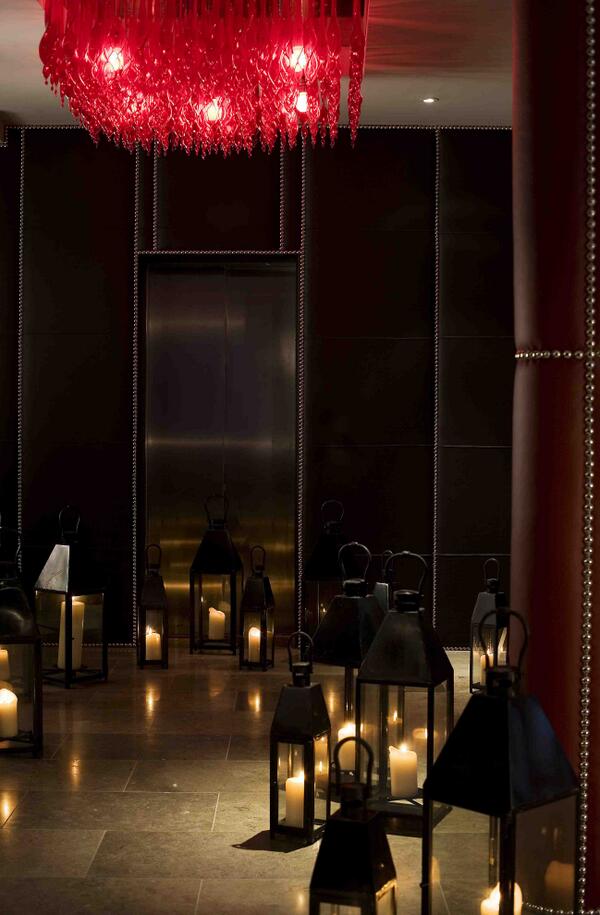 Design_Insights's tweet image. A good welcome, is a great start to the dining experience...set the mood, make it special, show you care...Entrance!