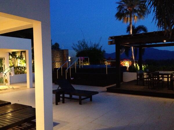 GAdv_Shanem's tweet photo. #gadventures #kingdomcalling a pic of te rooftop at night from my families home in Phuket http://t.co/KMHPubsHCX