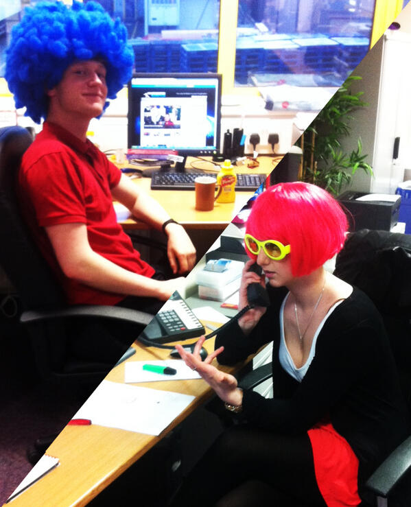 awesomegroup_'s tweet photo. What's unusual about this photo? You have 3 guesses. CLUE: It's not the mustard... http://t.co/DIYN0twADd