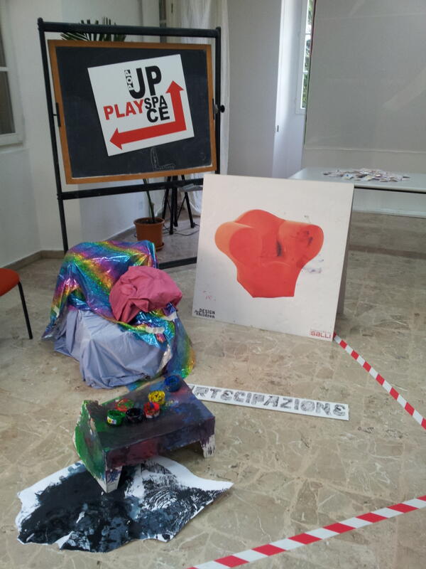 gabry1983's tweet image. Allestimento pronto! #fuorisalonedentrocomo #designforchildren @AccademiaGalli
