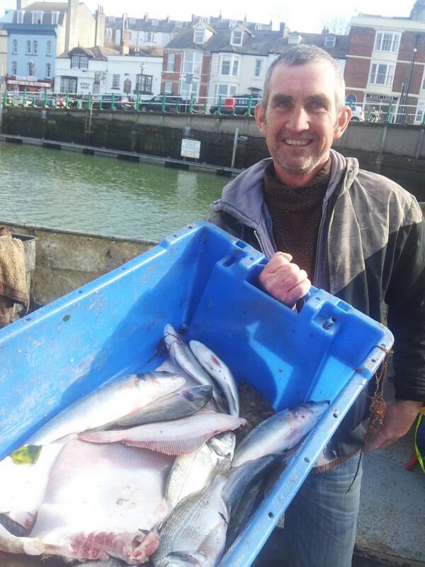 HPShellfishCo's tweet image. last of tomorrows fish landed! Catch it tomorrow at @Londonfarmers #handpickedshellfish