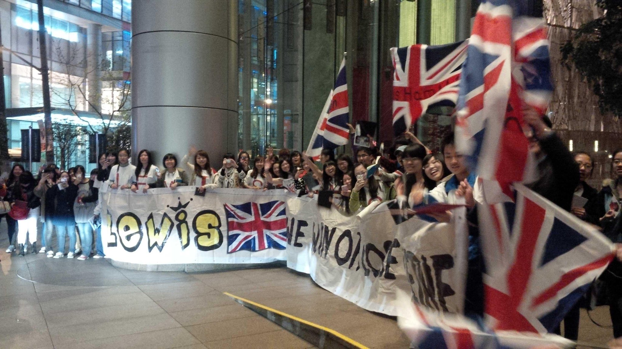 View image on Twitter