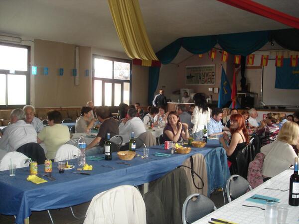 El centro asturiano de París
Lugar de encuentro  de la cultura asturiana, entre asturianos,.centrosasturianos.blogspot.ch/2013/03/centro…