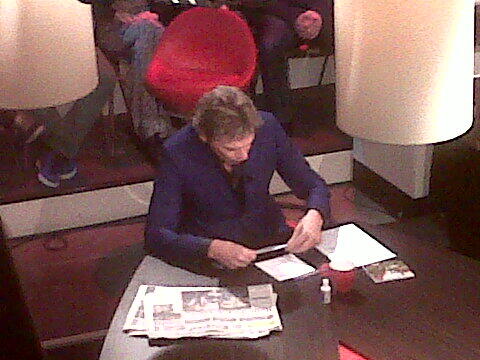 NContze's tweet image. ---
---
ja.....het is weekend, want Pieter Derks heeft de week afgesloten.......en wij waren er bij!