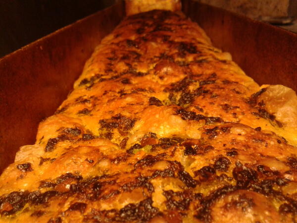 RiotRye's tweet image. Keeping the theme it's Focaccia with Wild Garlic &amp;amp; Hazelnut Pesto #Breadporn #RealIrishbread