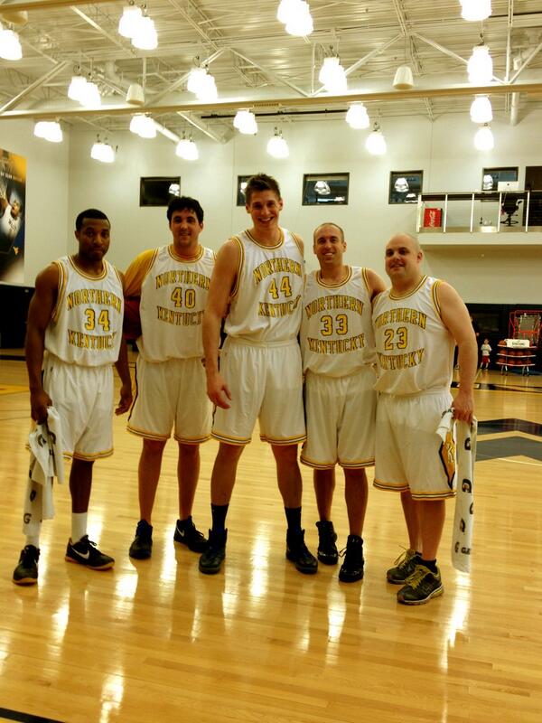 NorseMgr's tweet image. @NKUmenshoops @NKU_News @steph_west10 team photo for NKU Staff vs WV Staff