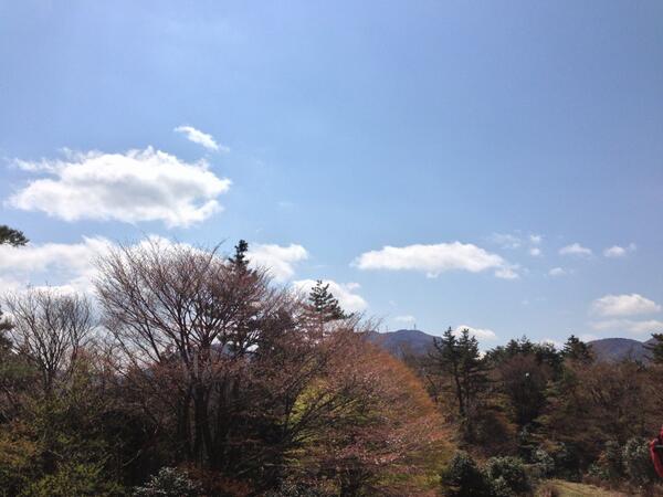 mairo's tweet photo. 箱根。浅間山なぅ
登山練習2回目です。良い天気～ http://t.co/Sj2rge7uuv