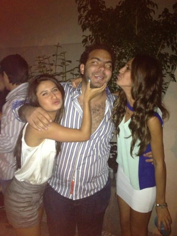 Empedando con #joribebe 👶🍼🍷🍹🍻🍺🍶🍸 <a href="/aleherrerias/">Alexa Herrerias</a> <a href="/mtzsof/">Sofia Mtz</a>