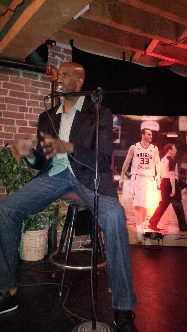 ApryllAileen's tweet photo. @hallatcoop speaking at #Hoops4Kids @SteamersLobster @sjmillrats #AllStarWkndSJ @FranMenton http://t.co/Hefqig4SRd