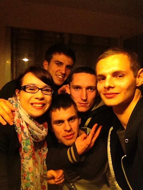 Mano_lc's tweet photo. Let´s go to the Bubble ;) #grossebourrée http://t.co/GvNi1zciBB