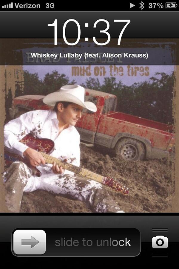 ClassyElena's tweet photo. I love this song... http://t.co/p4XqnflCSP