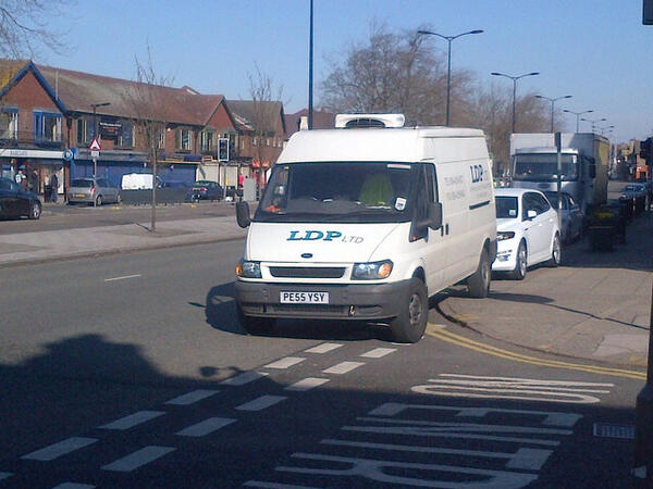 PE55 YSY displaying Selfish Parking