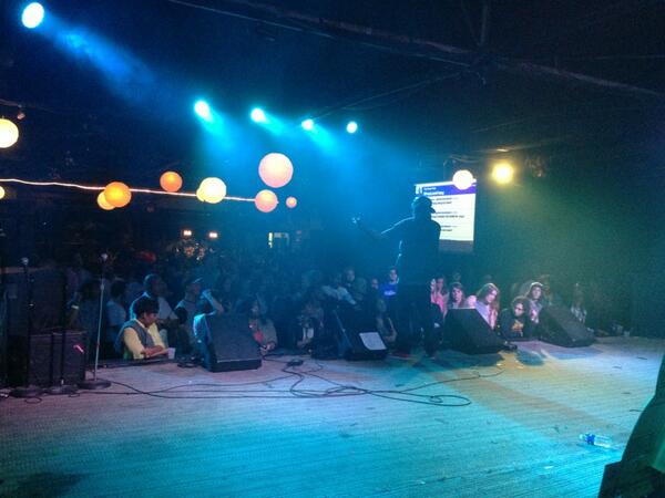 FreeMacEnt's tweet photo. Y'all need to get on that @Dee1music ASAP!! Mission vision my boy kills it every time he performs!!! http://t.co/u7rQOHCkwC