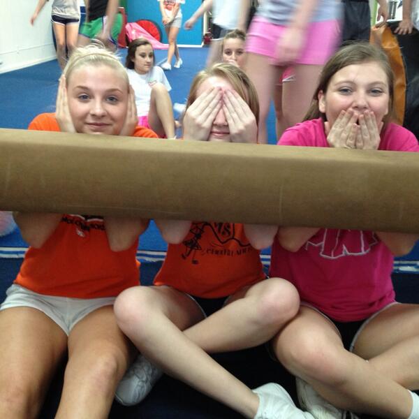 erika_devore's tweet photo. Hear no evil, see no evil, speak no evil! http://t.co/lhikYSviuy